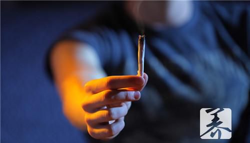 吸烟仅仅伤肺吗？更伤男人这一要紧器官