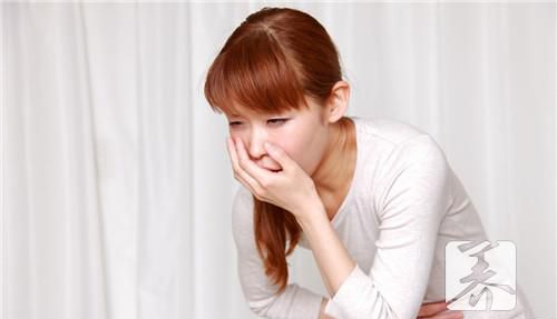 女性胃不舒服恶心想吐