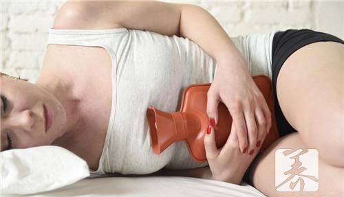 来大姨妈腰酸疼怎么办呢