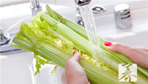 芹菜炒鸡肉的食用禁忌