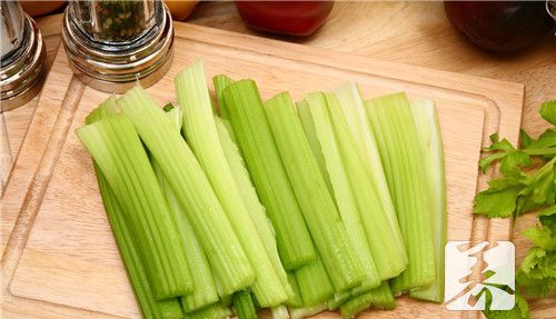 芹菜是凉性的吗？