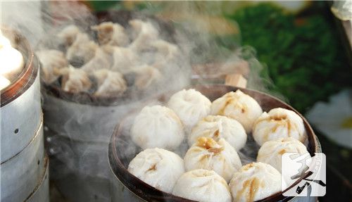 牛肉芹菜包子的做法