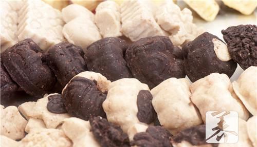 没吃完的零食怎么封口呢