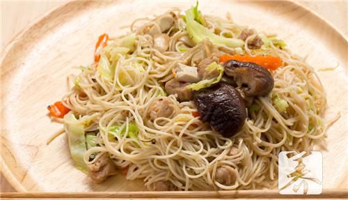 ​冷面面条的制作过程