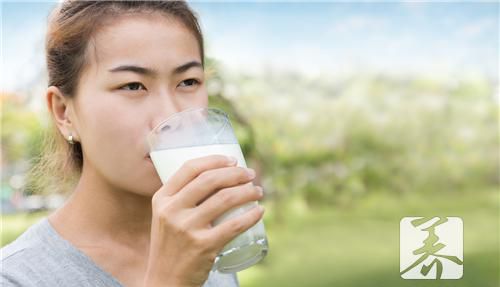 健力氨糖软骨素钙片适用哪些人?