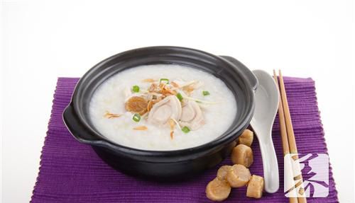电饭锅做煲仔饭的做法是什么？