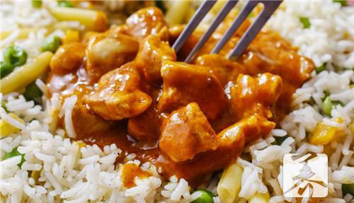 如何做咖喱鸡肉饭