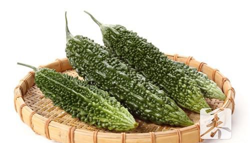 生吃苦瓜怎么吃呢？