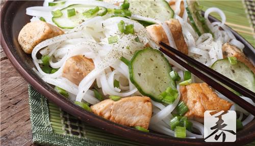 圆白菜炒粉条怎么做？