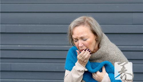 感冒嗓子有痰吃什么好，8大食物供你选