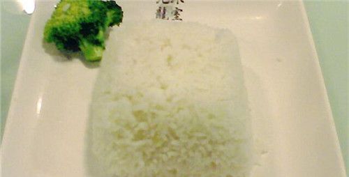 怀孕可以吃白米饭吗？怀孕吃什么比较好