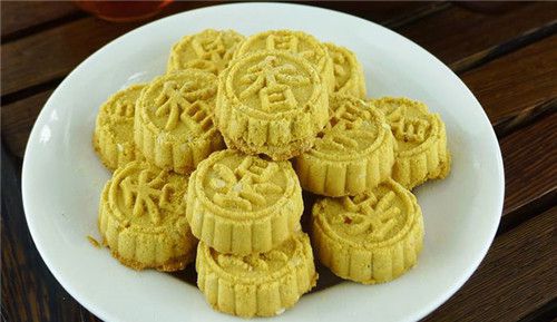 怀孕可以吃杏仁饼吗？怀孕吃什么比较好