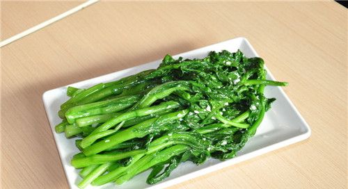 怀孕可以吃菜心吗？怀孕吃什么比较好