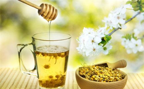 怀孕可以吃蜂蜜绿茶吗？怀孕吃什么比较好