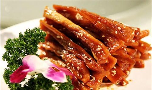 怀孕可以吃酱萝卜吗？怀孕吃什么比较好