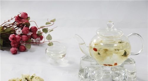 怀孕可以吃菊花茶吗？怀孕吃什么比较好