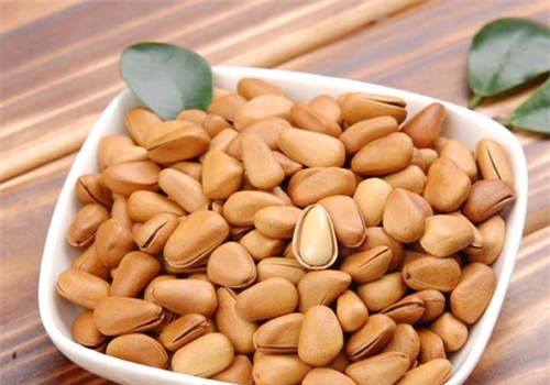 怀孕可以吃松子仁吗？怀孕吃什么比较好