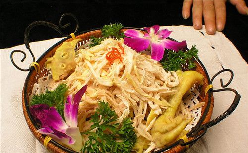 怀孕可以吃鸡丝吗？怀孕吃什么比较好