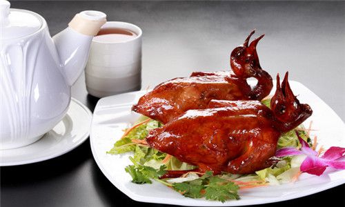 怀孕可以吃红烧乳鸽吗？怀孕吃什么比较好