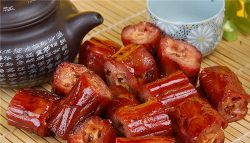 怀孕可以吃鸭脖吗？怀孕吃什么比较好