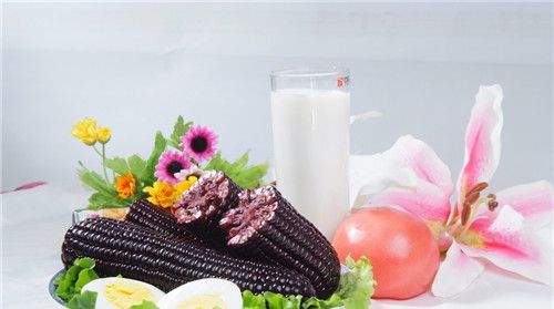 怀孕可以吃黑玉米吗？怀孕吃什么比较好