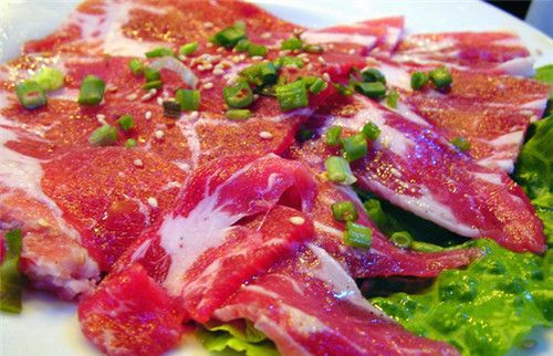 怀孕可以吃山羊肉吗？怀孕吃什么比较好