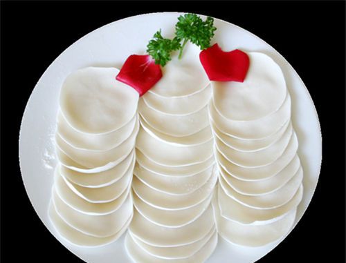 怀孕可以吃饺子皮吗？怀孕吃什么比较好