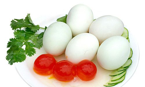 怀孕可以吃海鸭蛋吗？怀孕吃什么比较好