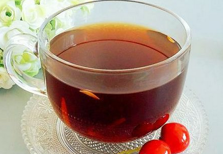 乌梅泡水的功效与作用_乌梅和什么泡水好?乌梅茶配方