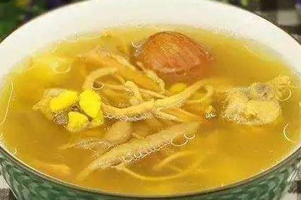 黄芪党参炖鸡的功效作用与做法
