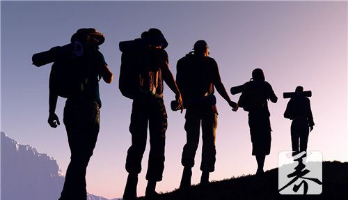 登山跑动作要领
