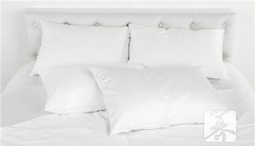 哪种枕头对睡眠颈椎好
