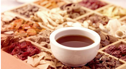 冬季喝红茶的好处_冬天喝红茶对身体好吗？