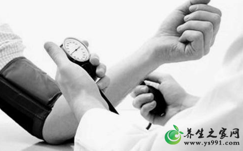 高血压患者秋季如何预防脑卒中？