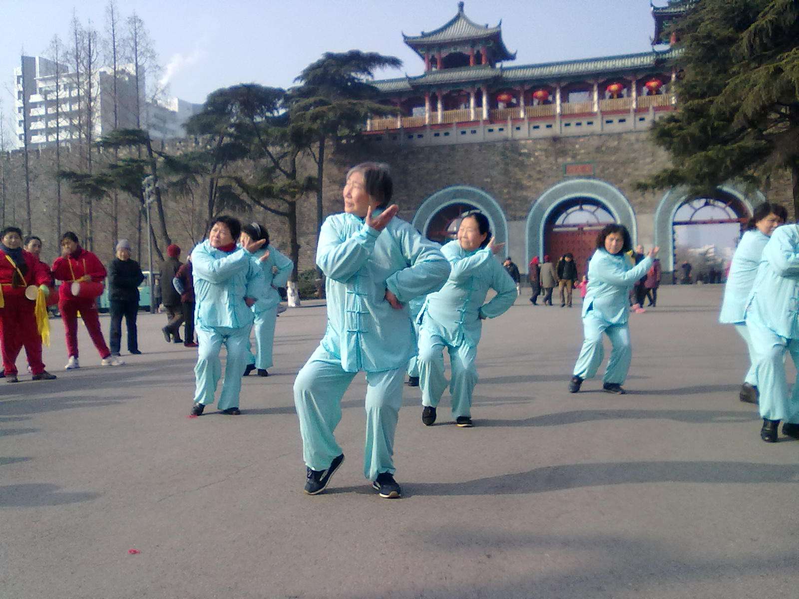五禽戏能治高血压吗? 高血压适合练五禽戏气功吗