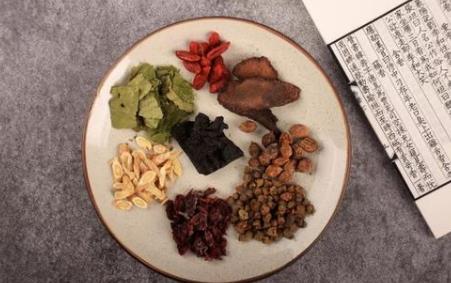 老中医皮肤瘙痒症怎么治？中医治疗药方配方处方大全