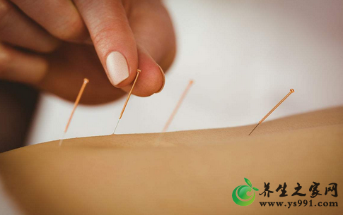 肝胆湿热的经络调养法_肝胆湿热针灸、按摩、火罐、刮痧疗法
