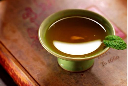 李兴培大黄甘草汤治疗食已即吐医案经验