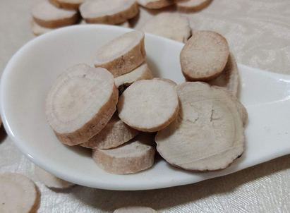 中医杨高重用白芍治便秘经验