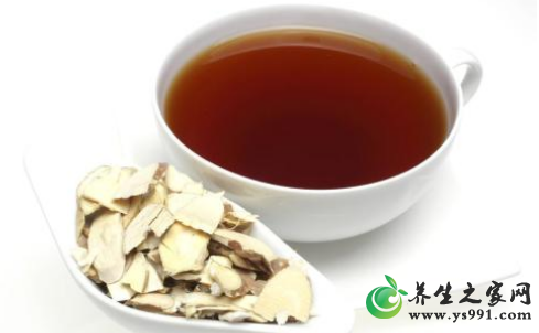 桑葚泡茶的功效与作用_桑葚与什么搭配一起泡茶喝好