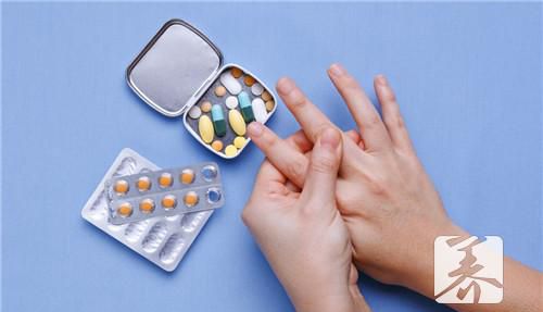 胡萝卜可以治痛风吗 痛风能不能吃胡萝卜