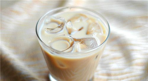 怀孕可以吃冰咖啡吗？怀孕吃什么比较好