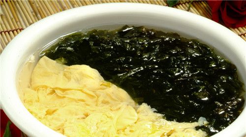 怀孕可以吃紫菜汤吗？怀孕吃什么比较好