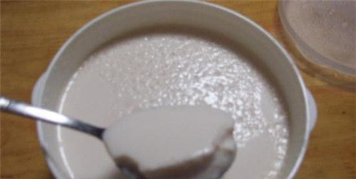 怀孕可以吃杏仁酸吗？怀孕吃什么比较好
