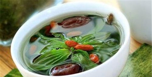 怀孕可以吃车前草吗？怀孕吃什么比较好