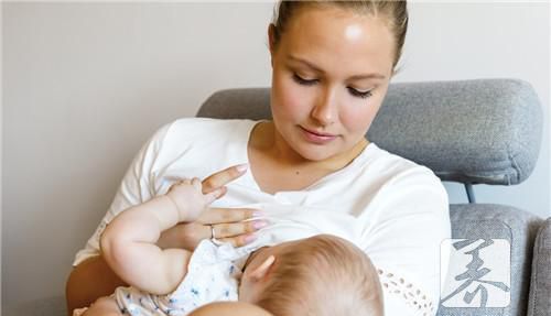 孩子吸奶时乳房疼痛怎么办