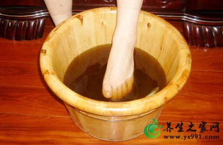 泡脚的好处及注意事项_常见的3种泡脚方式