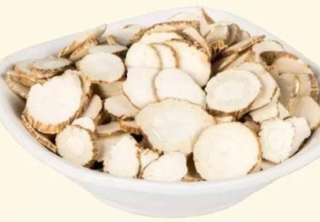 段先志重用白芷通乳经验医案