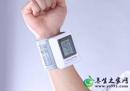 什么茶治疗高血压最好?高血压茶疗法、降压茶方推荐